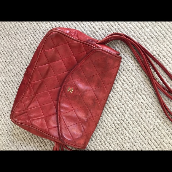 Authentic red Chanel bag - Picture 4 of 5